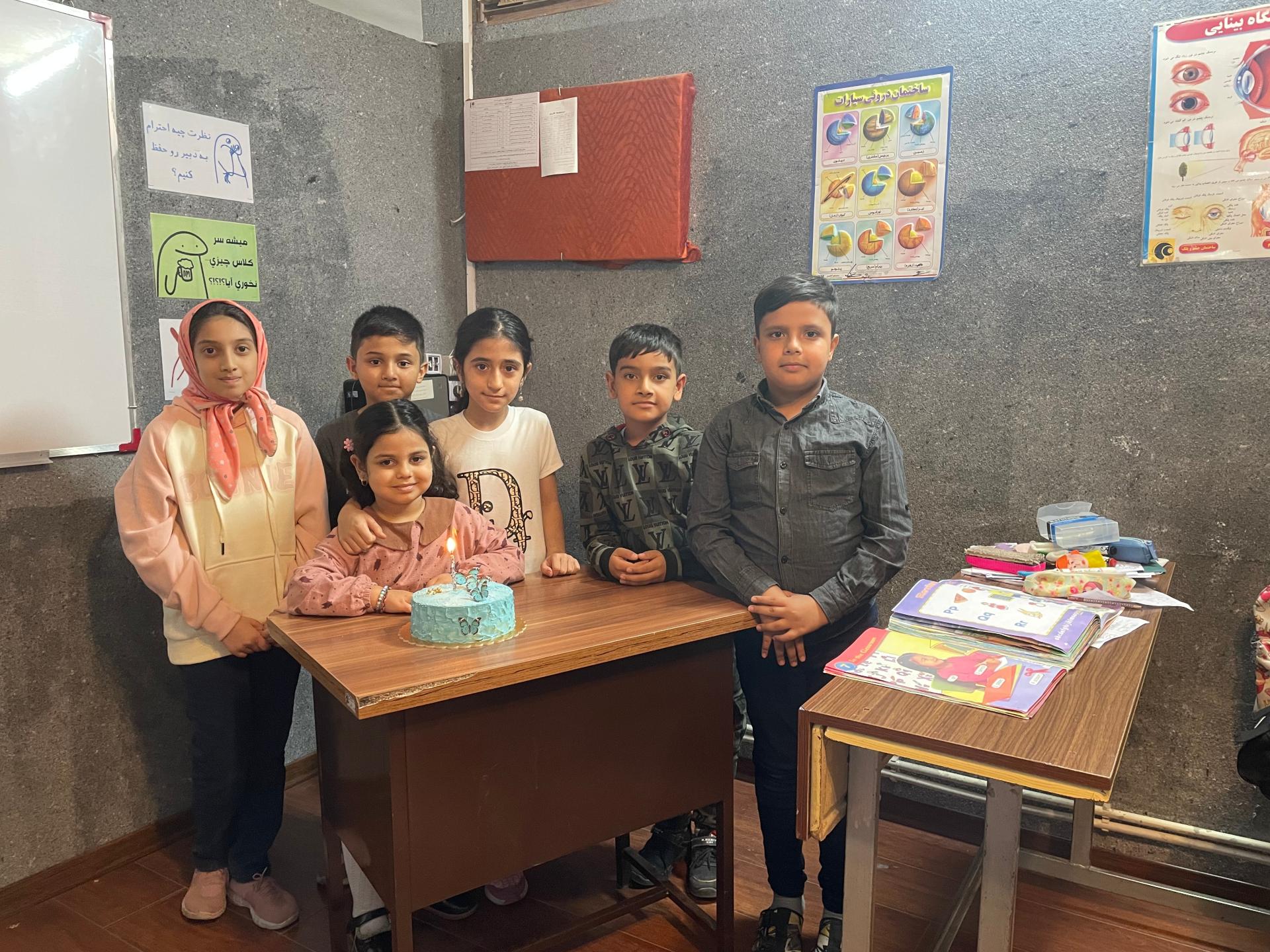 عکس آکادمی زبان آسان