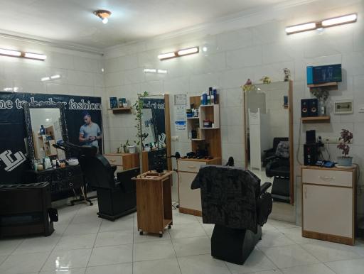 عکس آرایشگاه مردانه شاهرخ