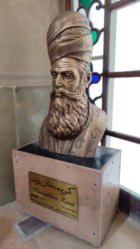 عکس موزه پارس (باغ نظر)