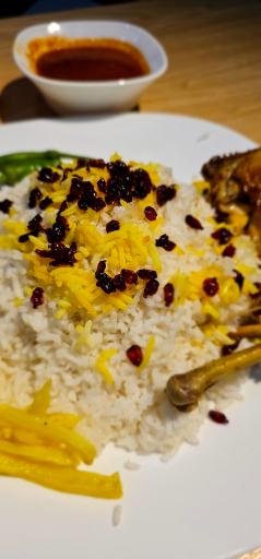 رستوران و بیرون بر چیدا 