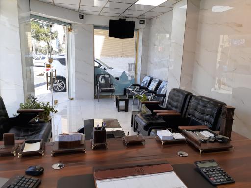 عکس دفتر قصر املاک