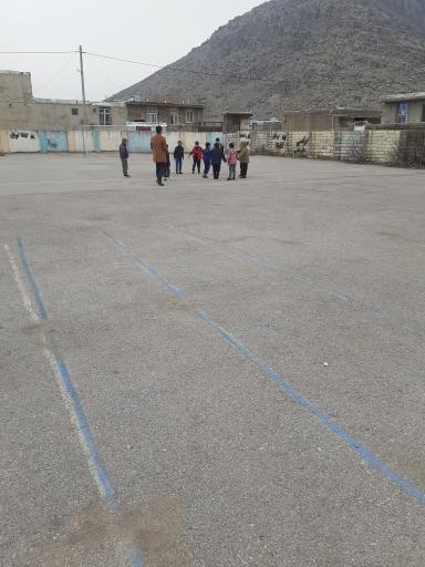 عکس دبستان مهندس امیر احمدی