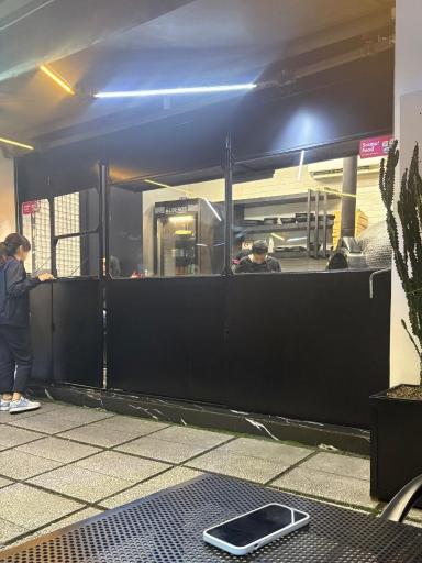 عکس پیتزا ایتالیایی داساریو