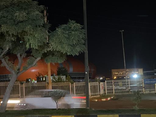 عکس ورزشگاه 22 گولان