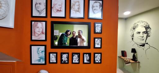 عکس گالری هنری آقا و خانوم عشقی