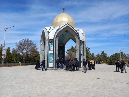 عکس آرامگاه شهدای گمنام