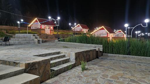 عکس آلاچیق پارک جنگلی دغلار باغی