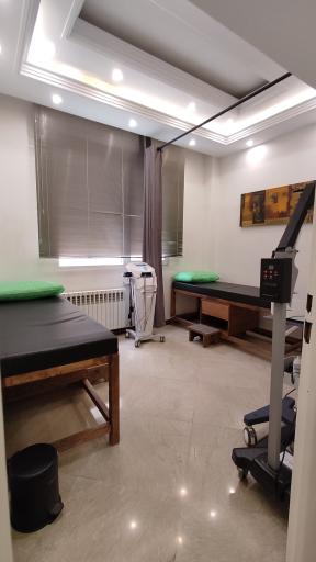 عکس کلینیک فیزیوتراپی دکتر شهاب