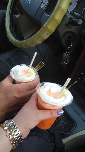 عکس آبمیوه بستنی گل شیر