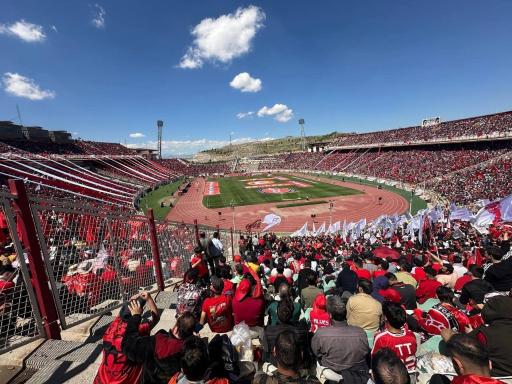 عکس استادیوم یادگار امام تبریز