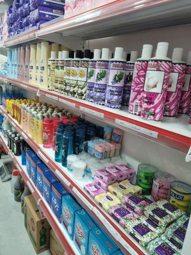 عکس فروشگاه مواد غذایی هزار مزه