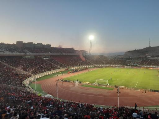 عکس استادیوم یادگار امام تبریز