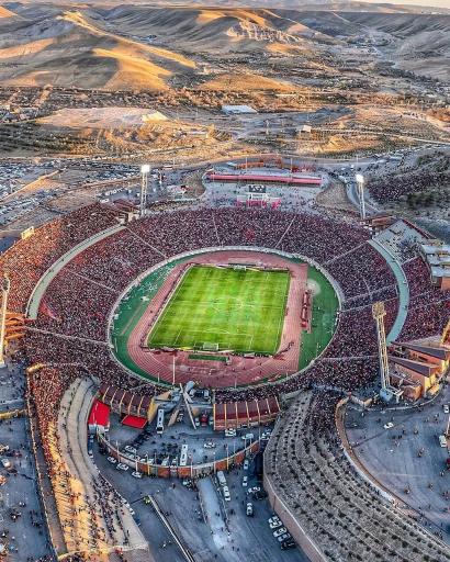 عکس استادیوم یادگار امام تبریز