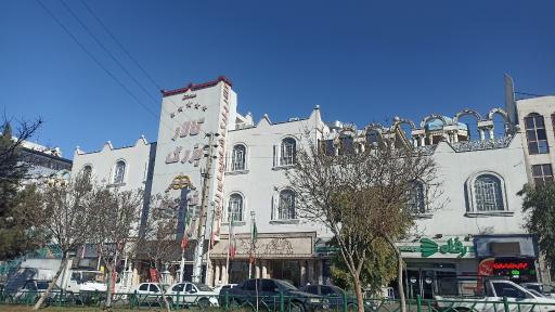 عکس تالار پذیرایی شادیهای زندگی