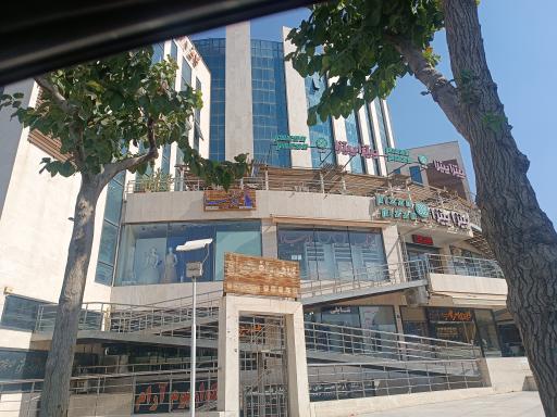 عکس مجتمع تجاری پدیده