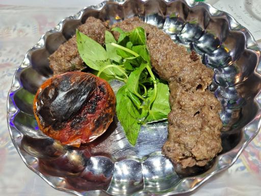 عکس رستوران هشتگ