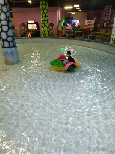 عکس سرزمین بازی ها