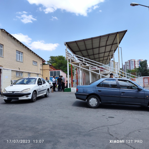 عکس استخر شهرداری توانا یی