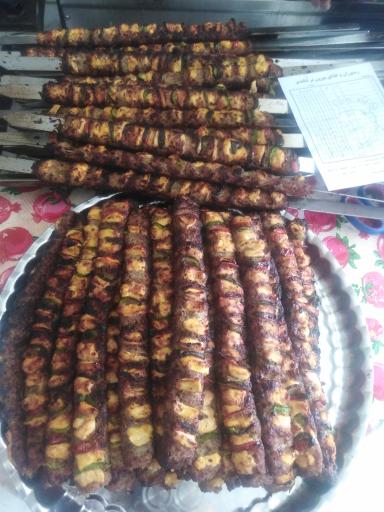 عکس رستوران و بیرون بر شاندیز