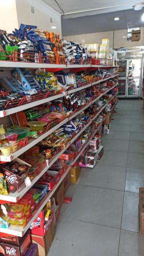 عکس هایپرمارکت برکت