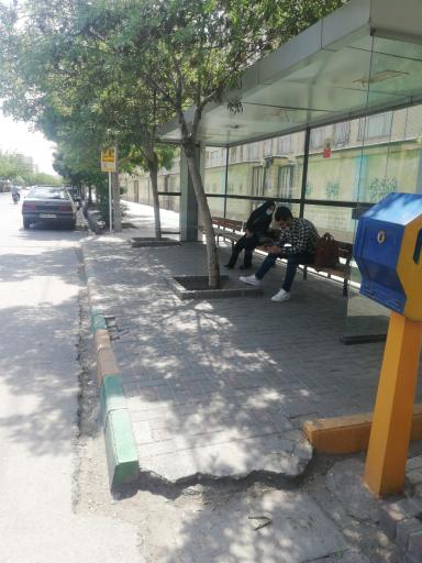 عکس ایستگاه اتوبوس بلوار شهید موسوی قوچانی