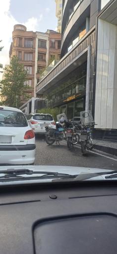 عکس کافه رستوران آزولیک 