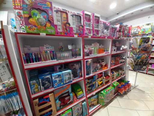 عکس لوازم‌ التحریر و اسباب بازی شهر تحریر