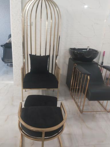 عکس سالن زیبایی شیرین عدل