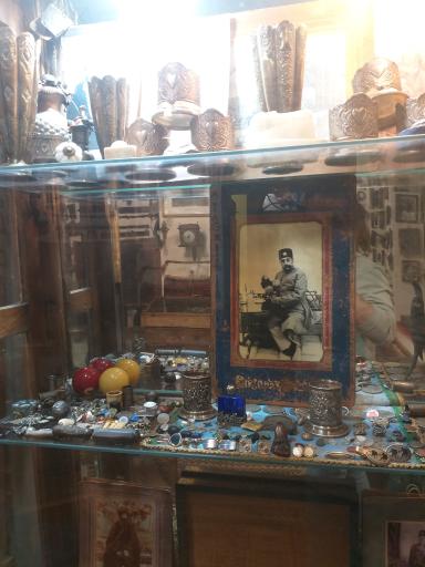 عکس کافه عمارت نمکدان