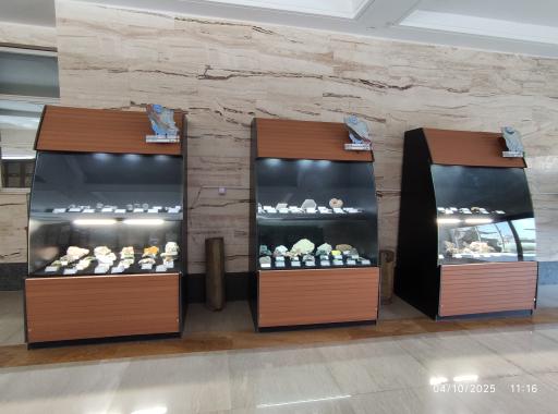 عکس پارک موزه علوم زمین مشهد