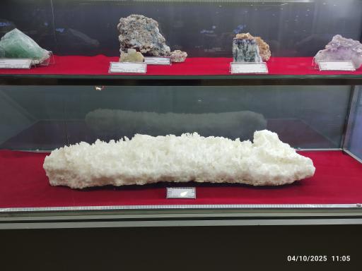 عکس پارک موزه علوم زمین مشهد