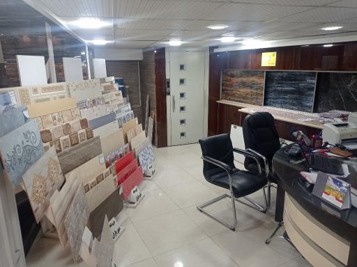 عکس کاشی و سرامیک شهر باران