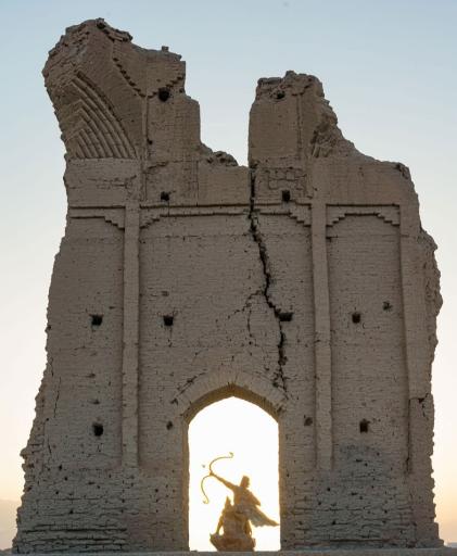 عکس قلعه سریزد