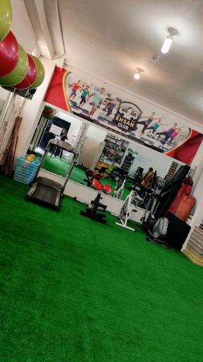 عکس باشگاه ورزشی احسان