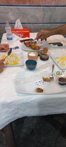 عکس رستوران اکبر جوجه آمل شعبه مرکزی و اصلی