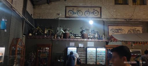 عکس موزه و گنجینه سنگ و شهاب سنگ یزد