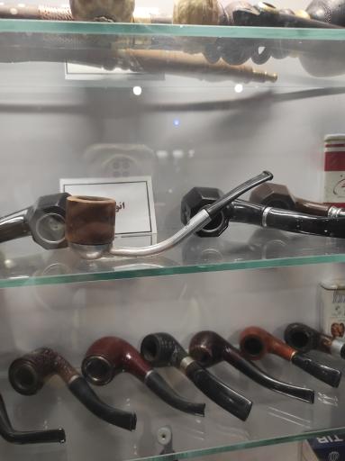 عکس موزه و گنجینه سنگ و شهاب سنگ یزد