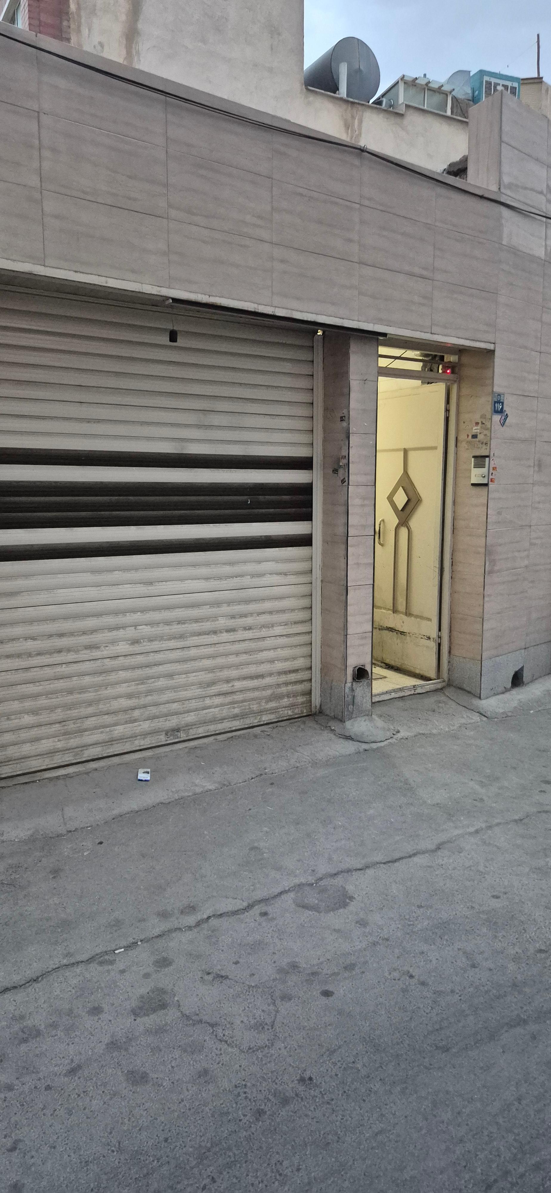 عکس هایپر نئون