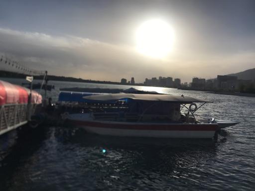 عکس کرایه قایق شرقی دریاچه چیتگر