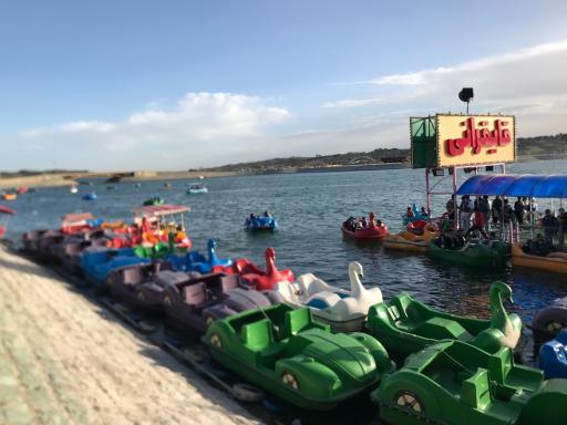 عکس کرایه قایق شرقی دریاچه چیتگر