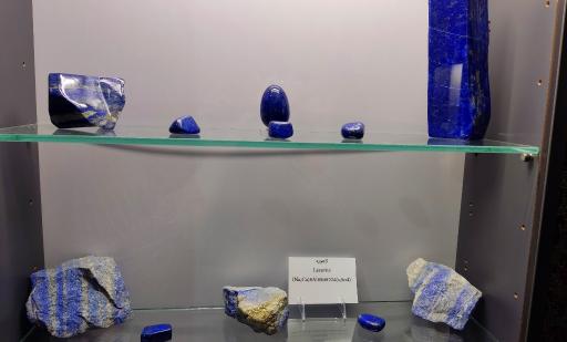 عکس موزه و گنجینه سنگ و شهاب سنگ یزد