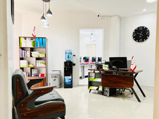 عکس آکادمی سپینود حساب پارسیان (شعبه شهریار)