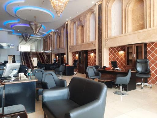 عکس مشاورین املاک سرمایه