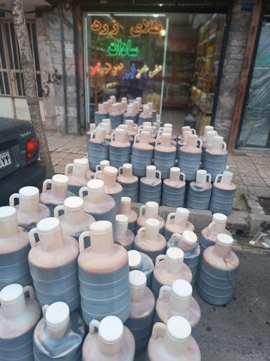 عکس لبنیات طلای زرد سادات