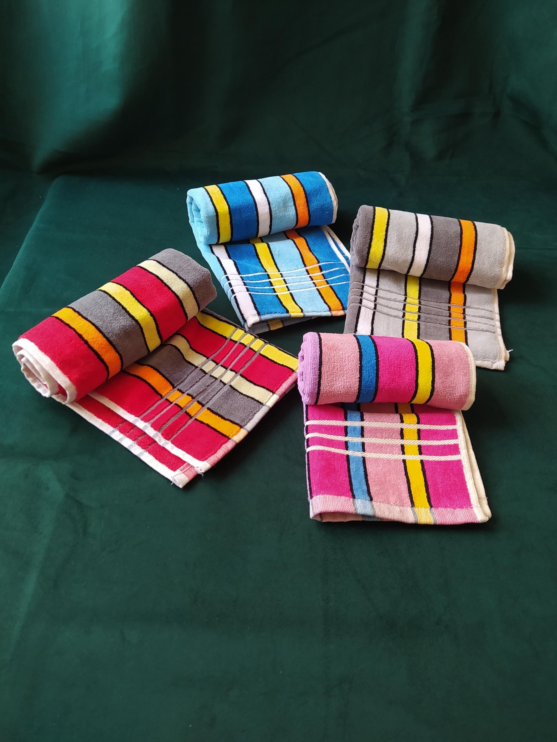 عکس منسوجات خانگی شهپر