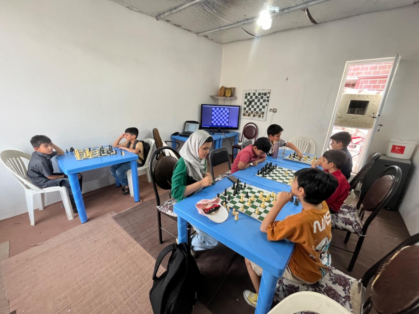 عکس باشگاه شطرنج بزرگمهر