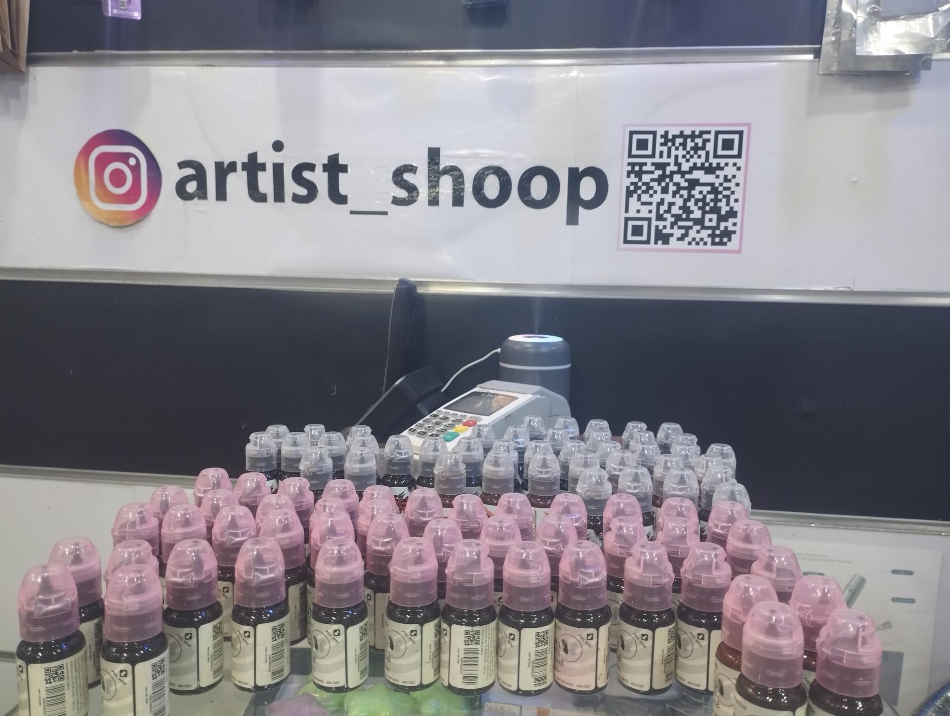 عکس فروشگاه لوازم تاتو آرتیست شاپ