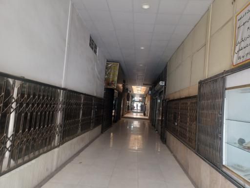 عکس بازار بزرگ حافظیه