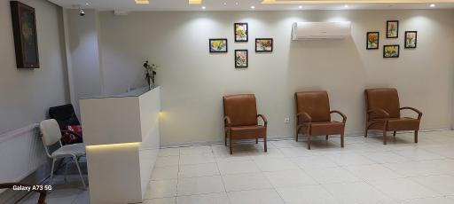 عکس ساختمان سیب