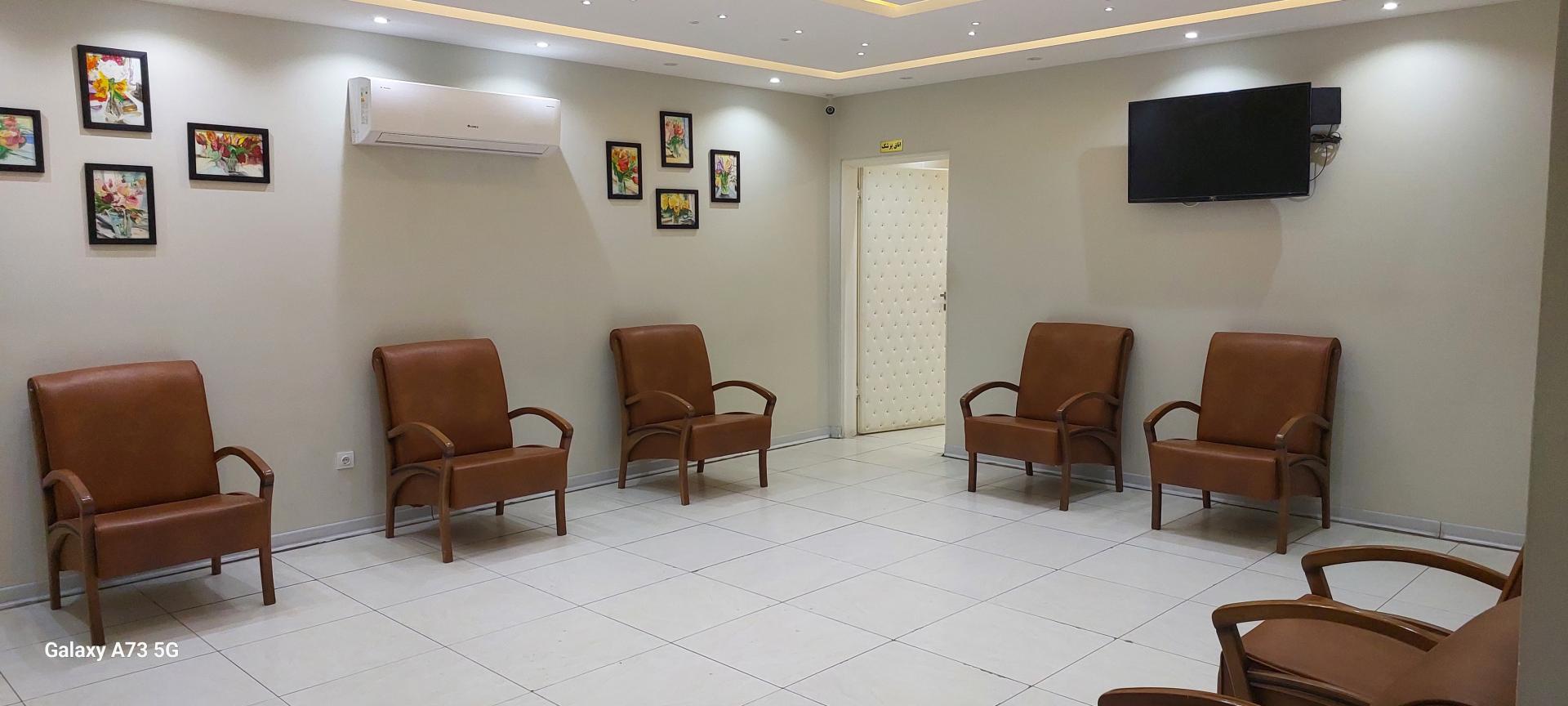 عکس ساختمان سیب